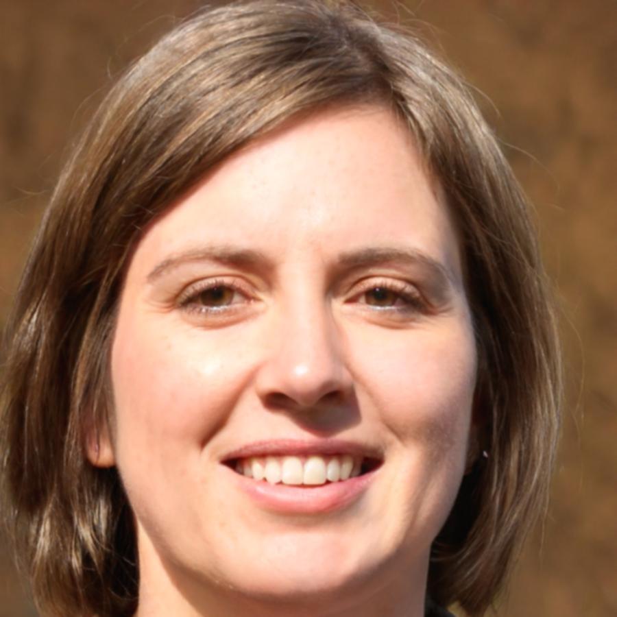 Portrait of Kirsten Macrae